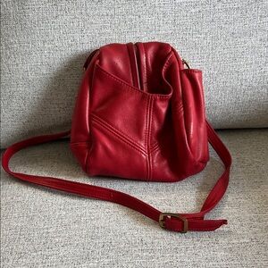 Victoria Leather Co.  Crossbody Bag with Adjustable Strap